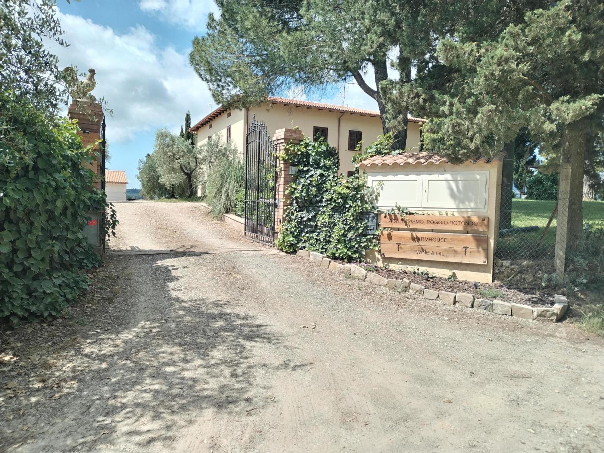 Agriturismo Poggio Rotondo Σαν Τζιμινιάνο Εξωτερικό φωτογραφία