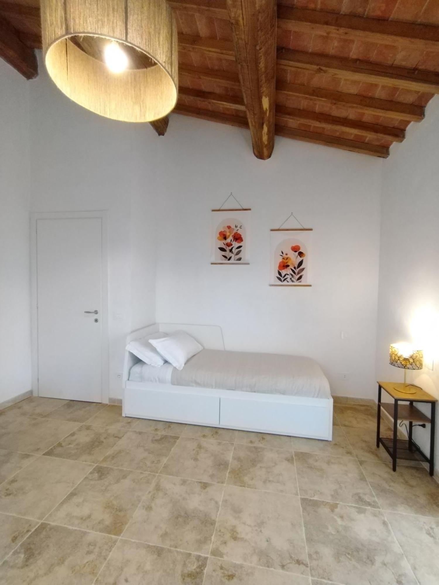 Agriturismo Poggio Rotondo Σαν Τζιμινιάνο Εξωτερικό φωτογραφία